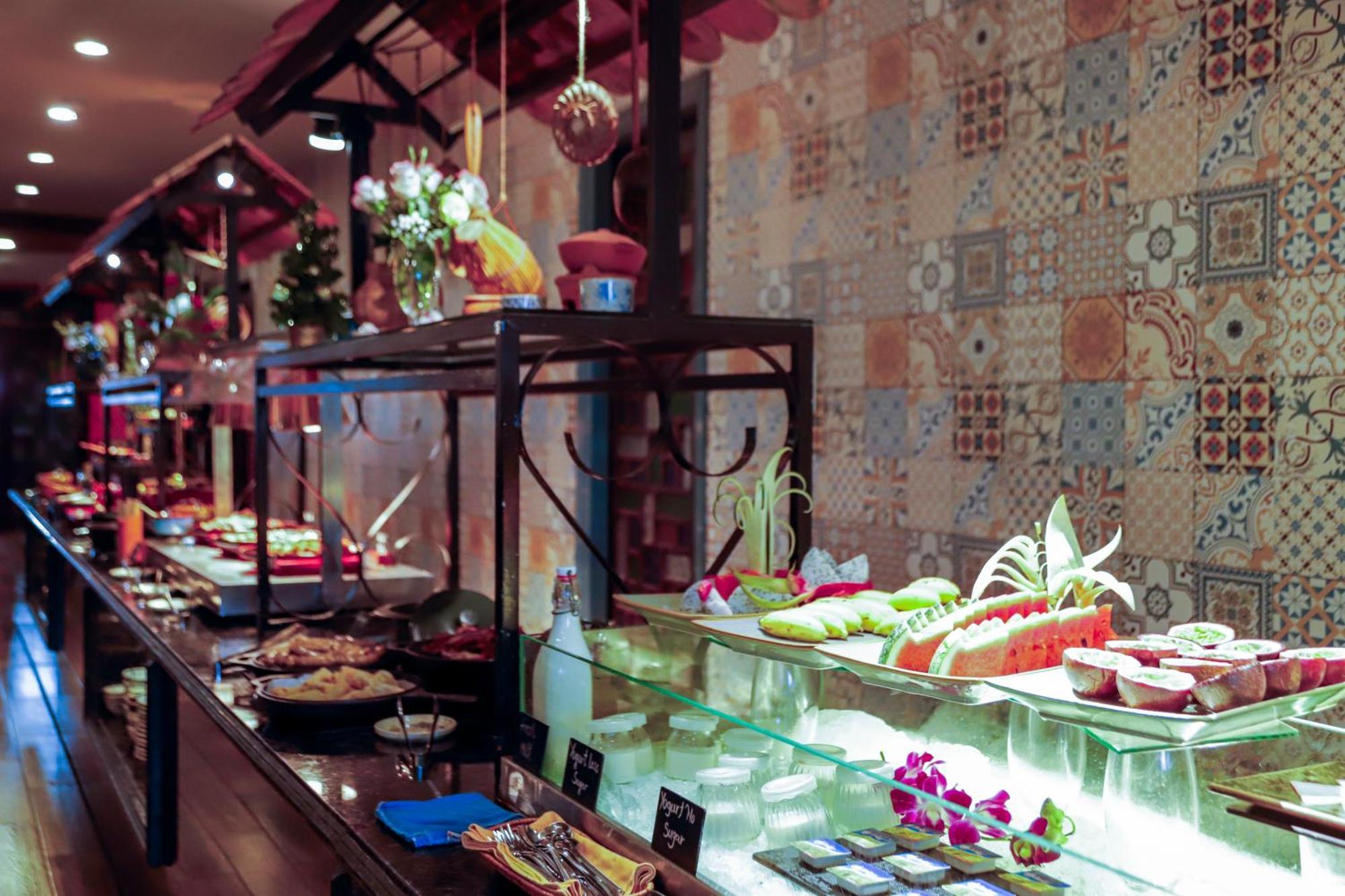 M Village Hotel Premier Thi Sach Ho Chi Minh City Bagian luar foto