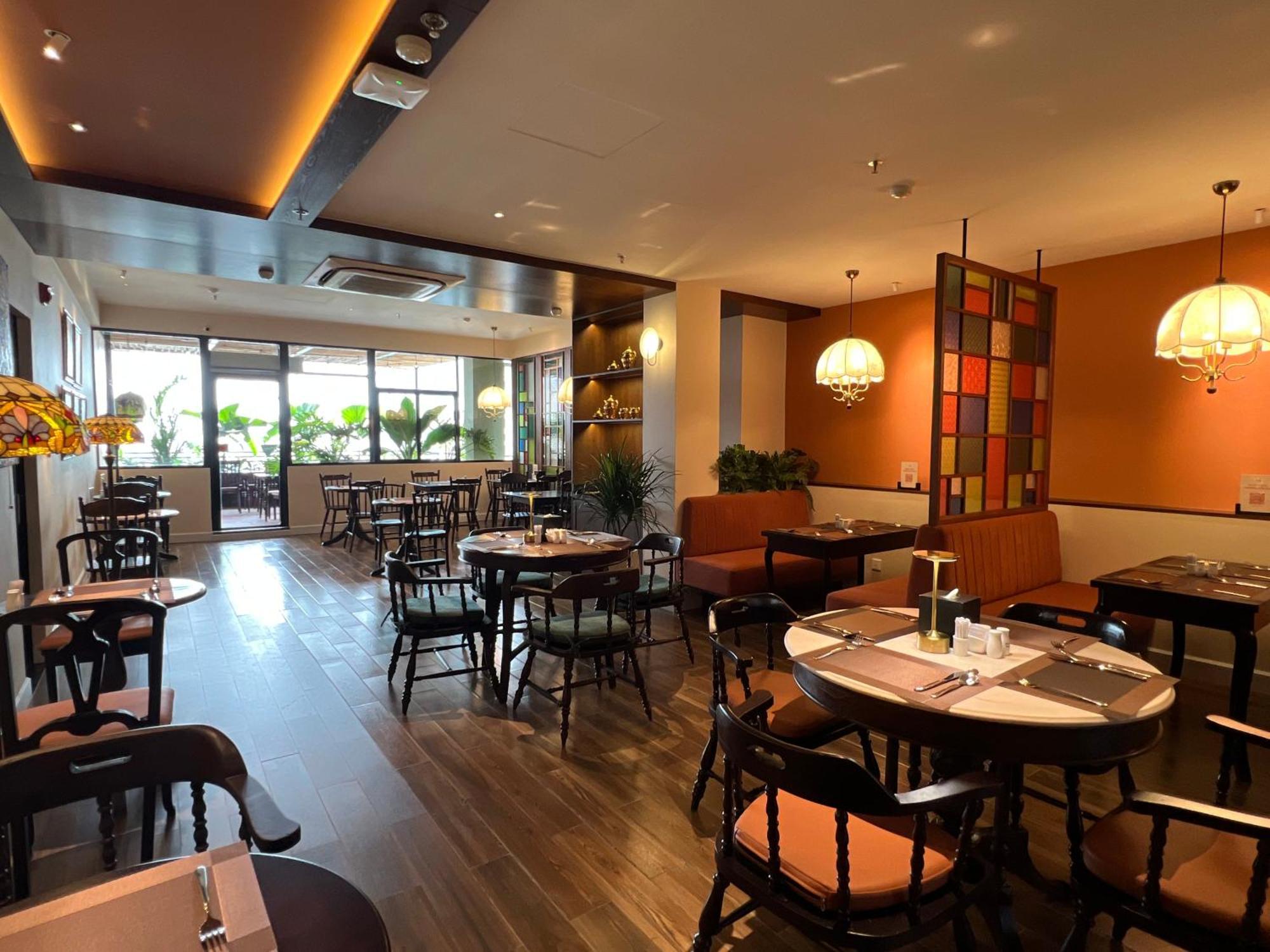 M Village Hotel Premier Thi Sach Ho Chi Minh City Bagian luar foto